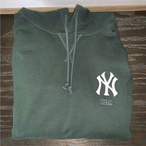 Kith x MLB x Yankees Hoodie